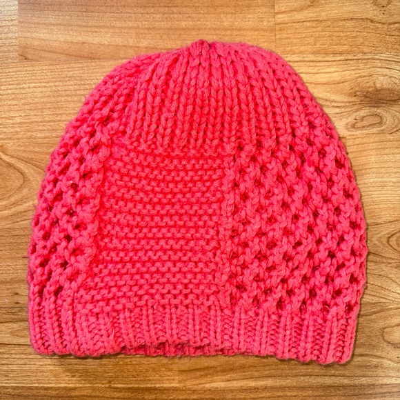 Women’s Vintage Coral Red Knit Used Winter Cute Hat - Picture 3 of 7